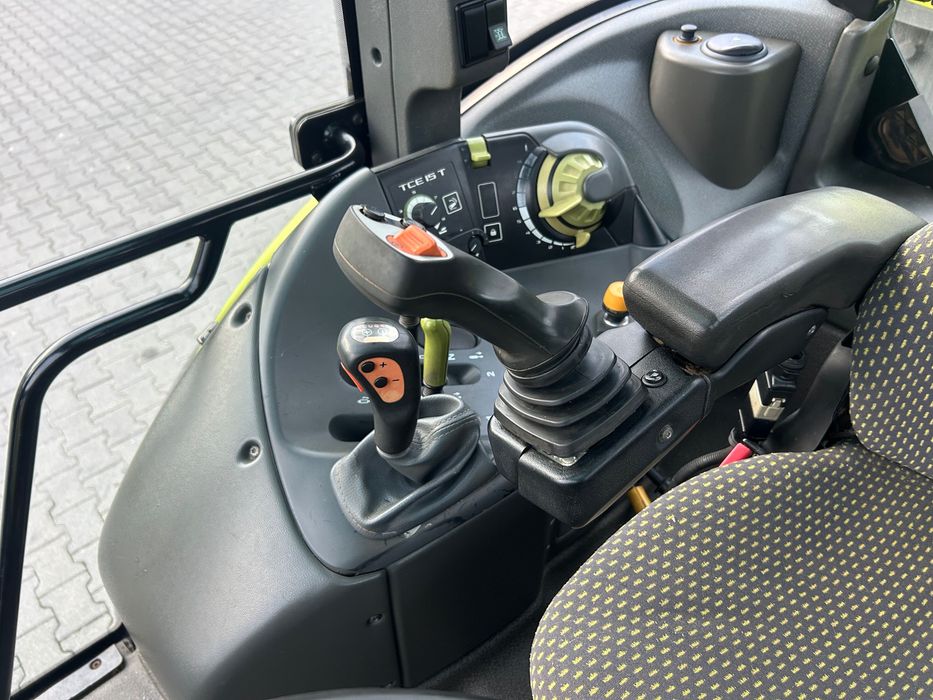 Claas Arion 420 / 410 / 430 Celtis / Axos