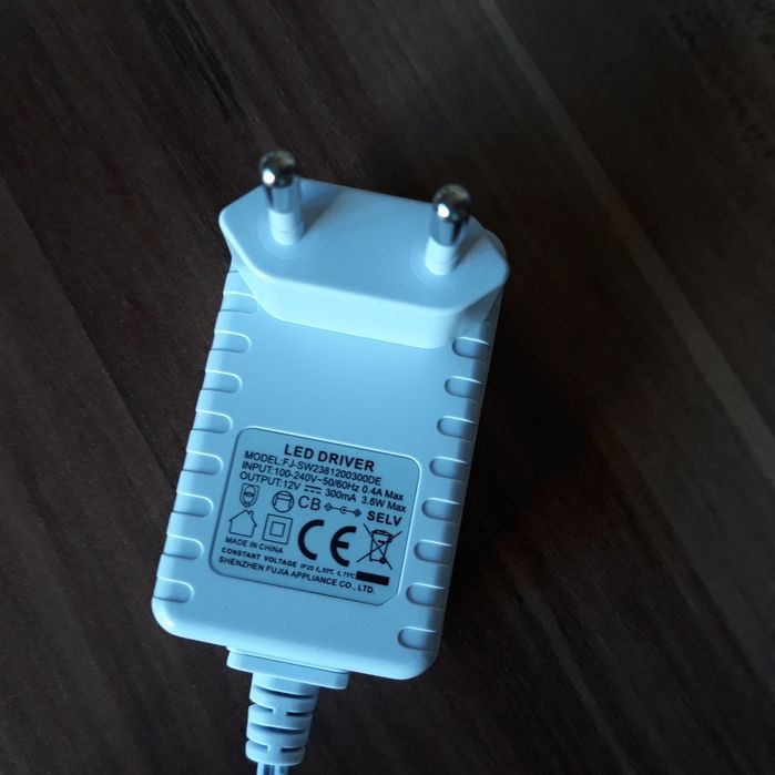 Carregador64586163951105122