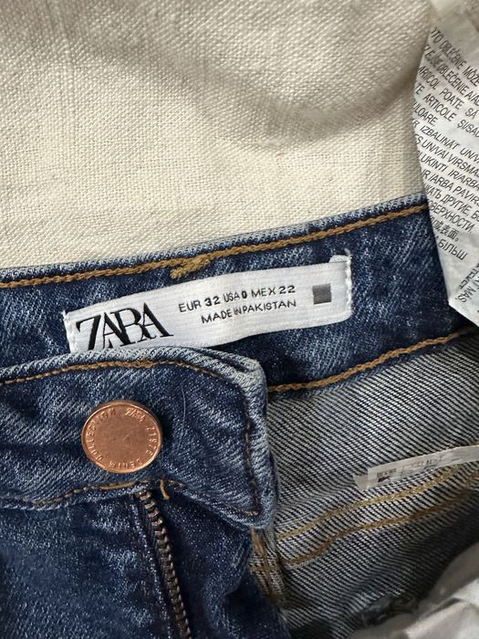 Жіночі джинси zara flared