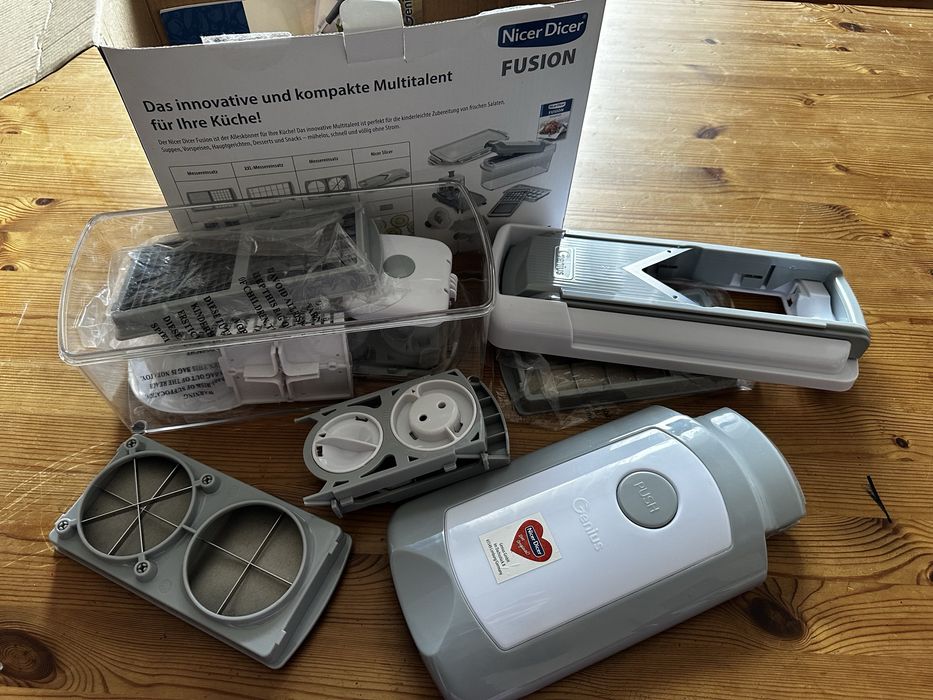 Овощерезка, терка,много функций.