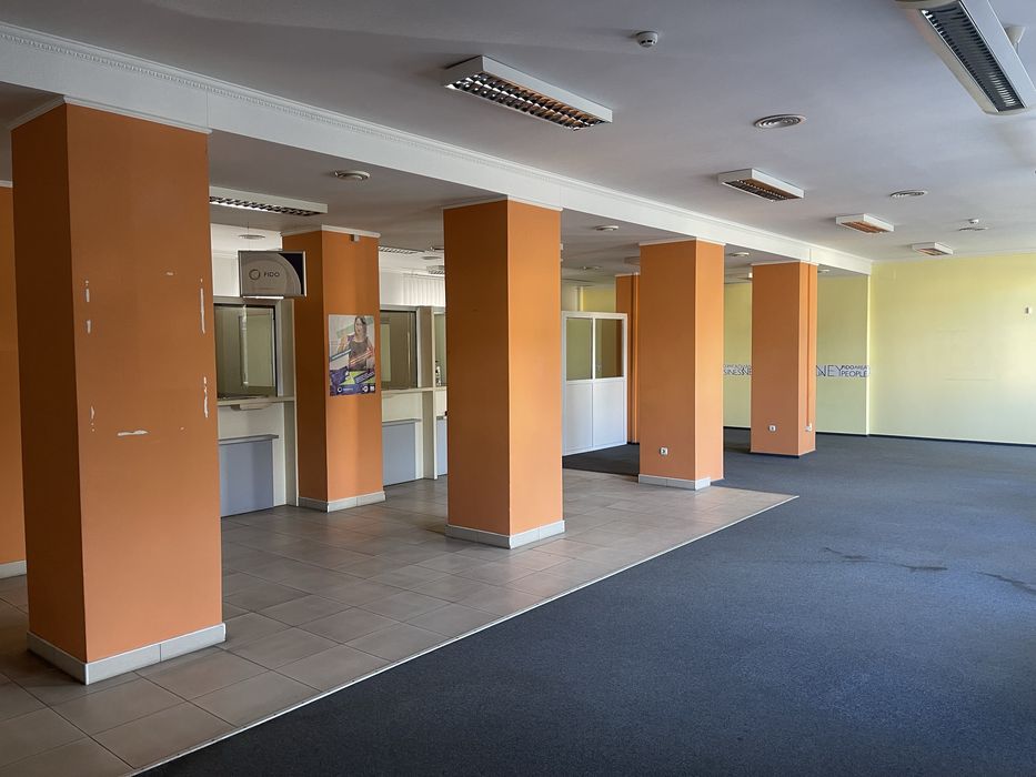 Оренда приміщення в центрі міста 700 м2