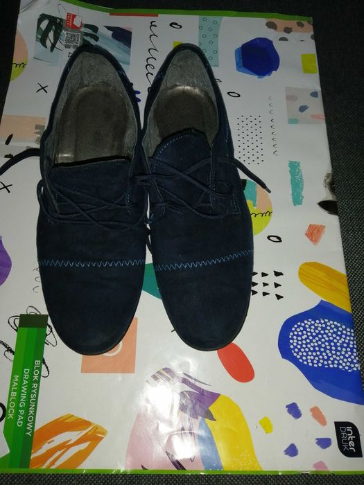 Buty chłopięce eleganckie 32