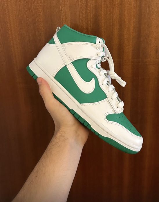 Nike Dunk High Retro