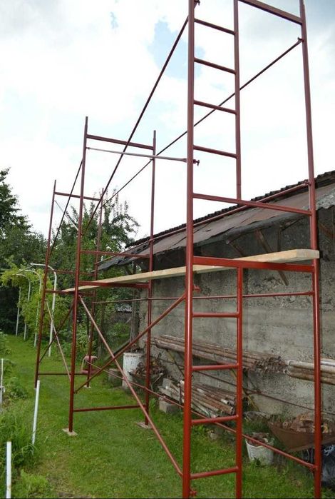 Рамні будівельні лєса (риштування)