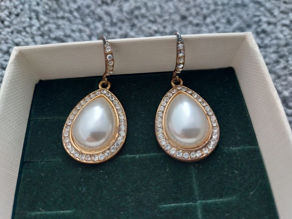 Eleganckie kolczyki z perelkami