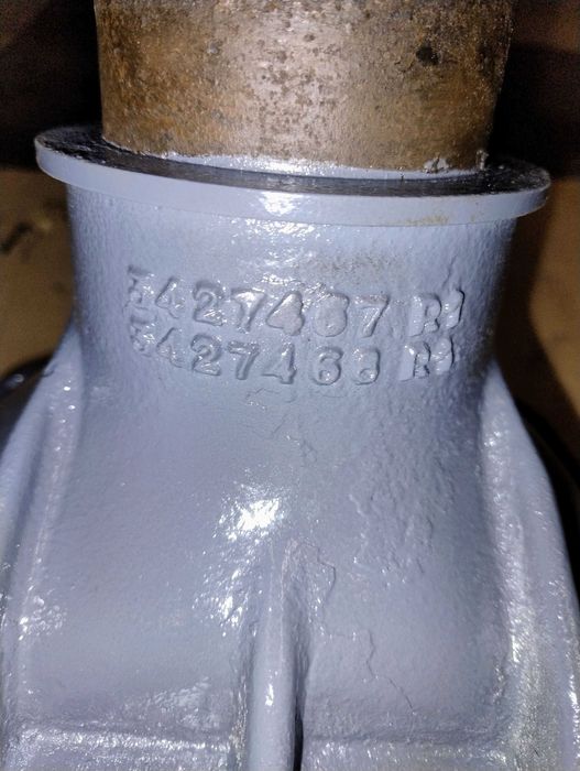 Mechanizm różnicowy, atak przedniego napędu Massey Ferguson 3050