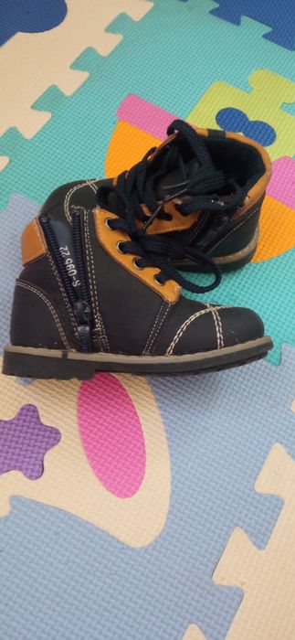 Черевички взуття ботинки обувь хлопчача 22р
