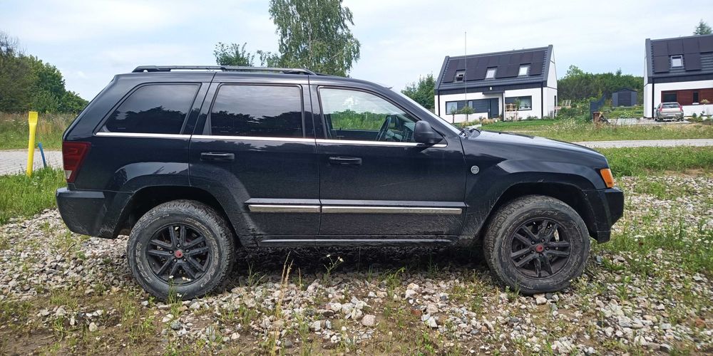 Jeep Grand Cherokee WH 5.7 HEMI wersja TRAIL RATED