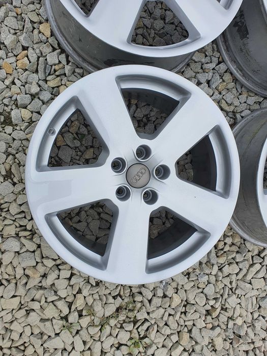 Felga aluminiowa ORYGINAŁ A4 B6 B7 A6 C6 18" 5x112 ŁOPATA 8E0601025AK