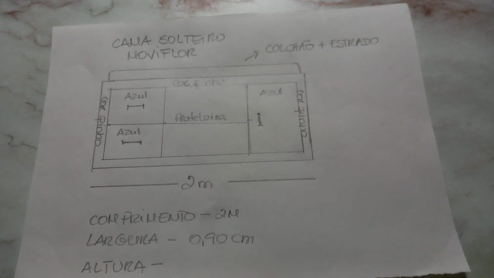 Cama de solteiro Conforama