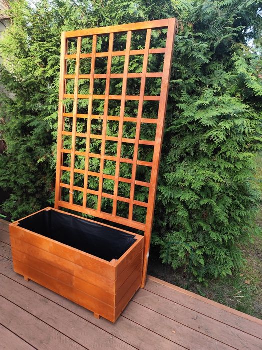 Donica drewniana i  pergola nowe duże