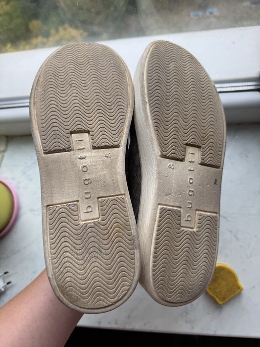 Кеди жіночі кросівки bugatti