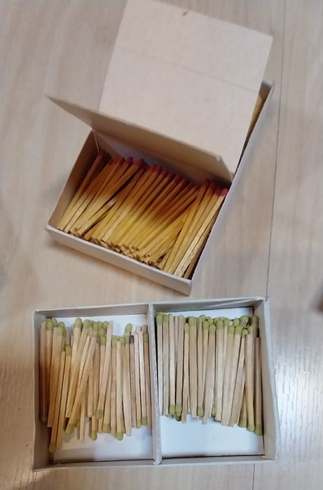 Duas caixas de fósforos antigas Seita