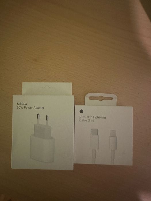 Zestaw ładowarka i kabel do iphone’a