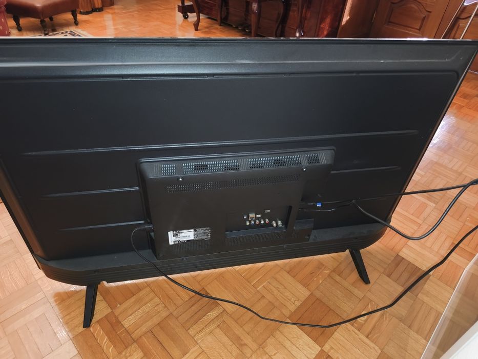 TV LG 50” 4K Smart TV (modelo 50UN70006LA)