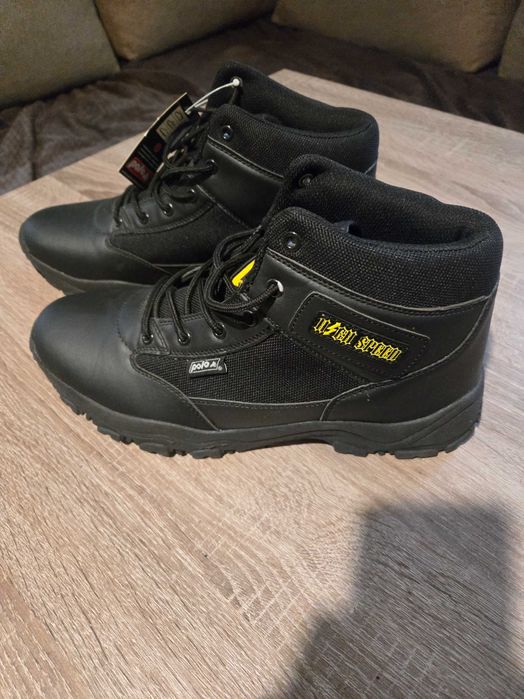 Buty motocyklowe  r43 nowe