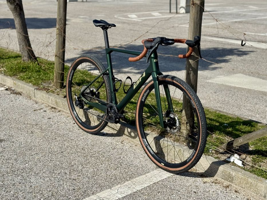 Bicicleta BH Gravelx R 3.5