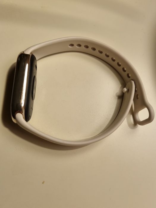 Mi Band 8 - Versao Dourada