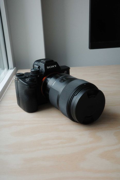 Sony A7 III z obiektywem Sigma 35mm f/1.4 ART