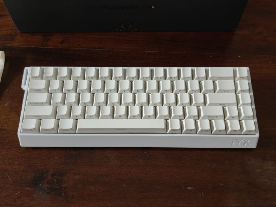 Teclado Magnético IYX MU68 Pro Branco / Base Alumínio