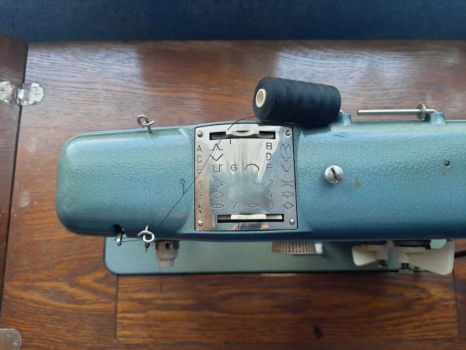 Maszyna do szycia VERITAS Automatic