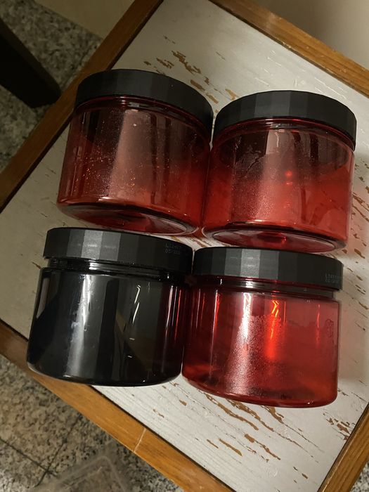 4 potes plástico duro