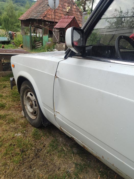 Продам ваз 2105 2003 року
