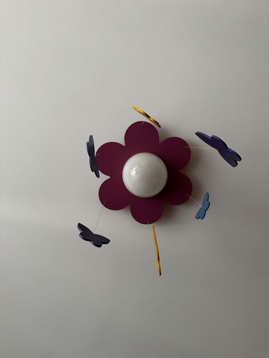 Candeeiro+Cortinados - Quarto Bebé menina