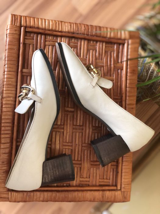 Стильні туфлі next