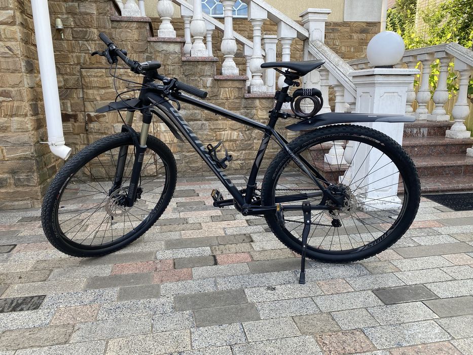 Ультра легкий велосипед Specialized Rockhopper - колеса 29" рама L 19"