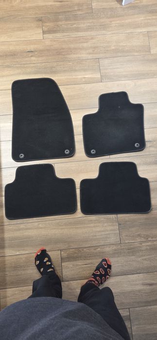 Dywaniki samochodowe oryginał volvo xc40 2020