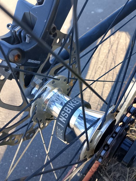 Rower dirt Metropolis 2 stan roweru dobry