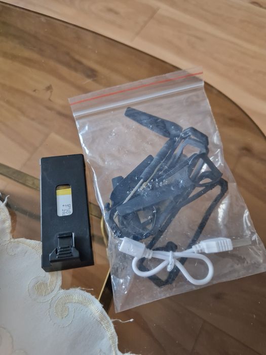 Dron e88 nowy nie latany