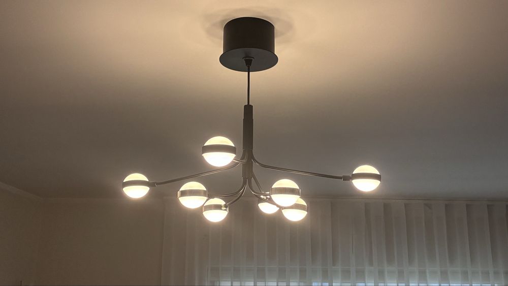 Candeeiro de Teto Moderno LED | 8 Pontos de Luz