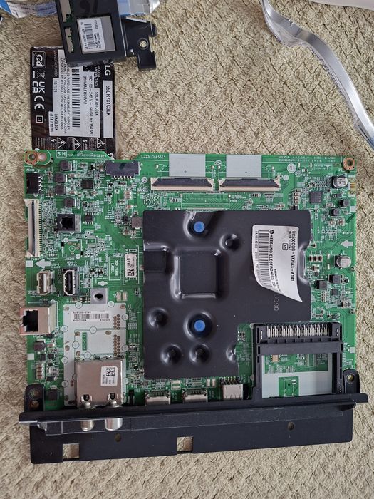 LG 55UR781C0LK częsci płyta główna