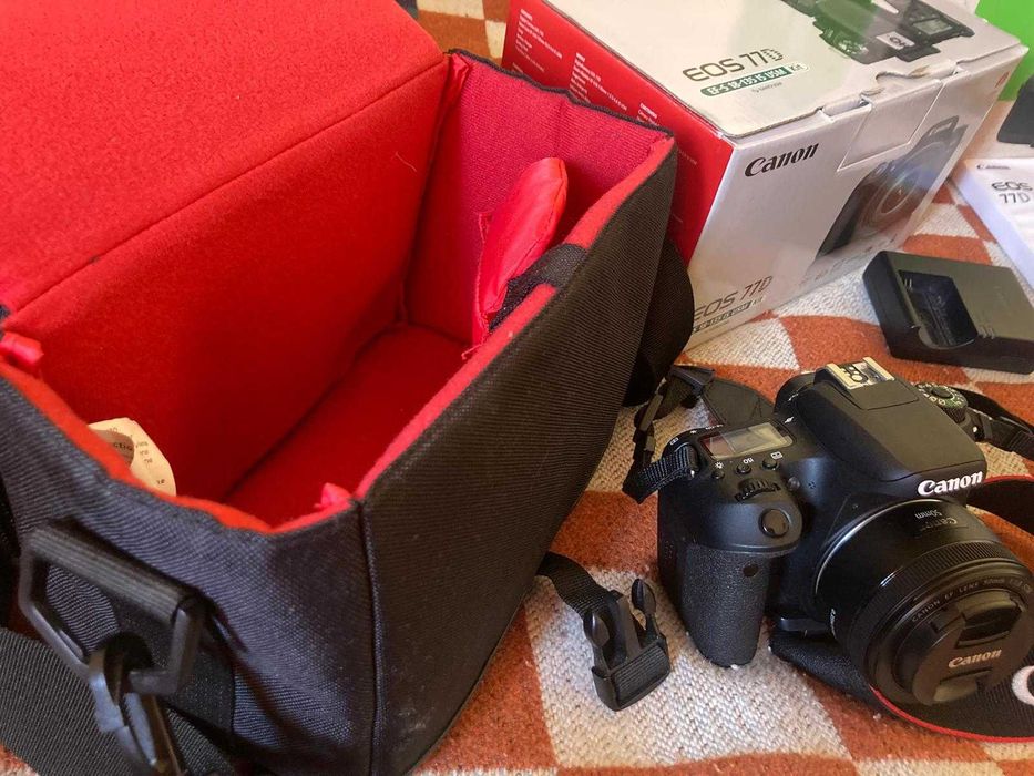 Canon 77D + canon 50mm + canon 18-135mm