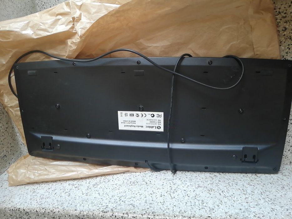 Teclados PC ficha PS2 NOVOS