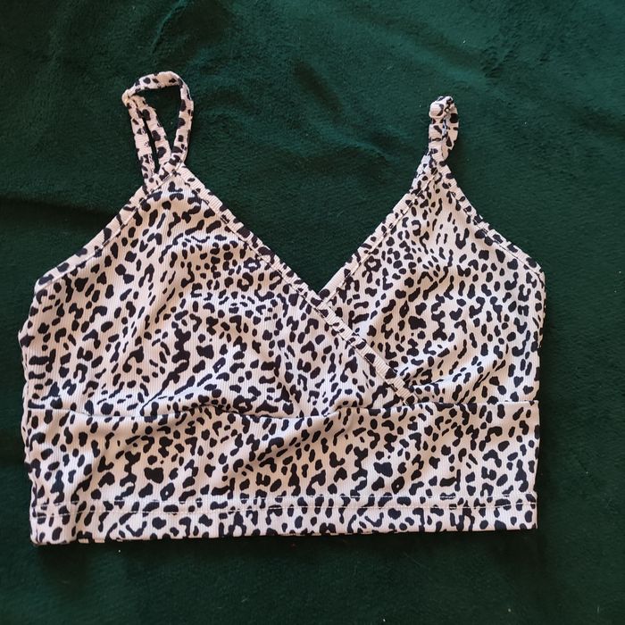 Krótki top SHEIN