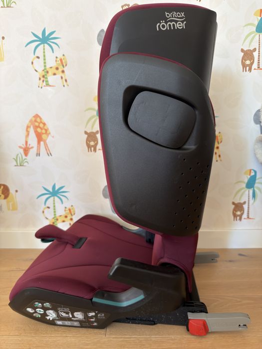 Автокрісло Britax-Romer Kidfix i-Size, група 2/3, 15-36 кг