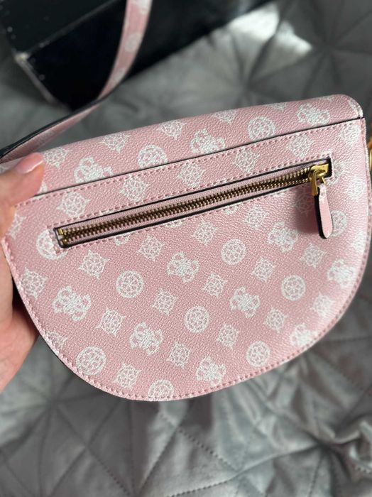 Продається сумочка Guess