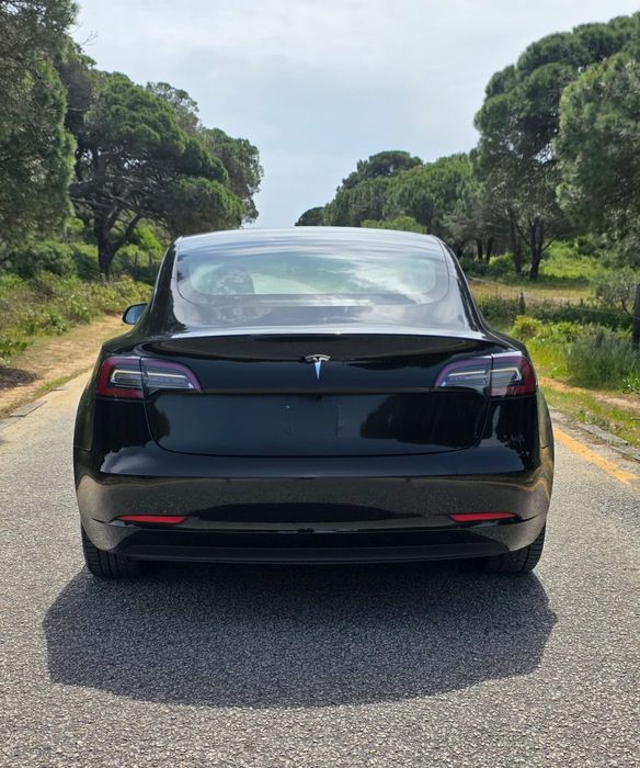 Tesla Model 3 Standard RWD Plus