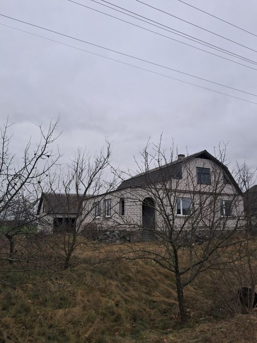 Продаж будинку с.Сусли
