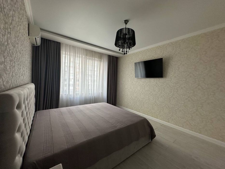 2-комнатная квартира в ЖК Радужный, дорогой ремонт, єВідновлення