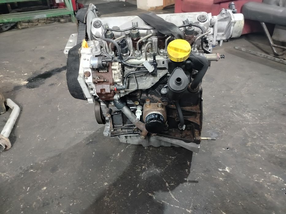 Silnik Renault Trafic Opel Vivaro itp 1.9DCI