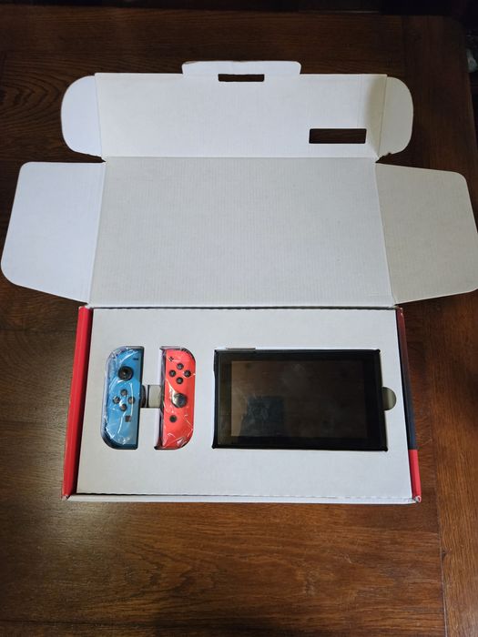 Nintendo Switch em caixa