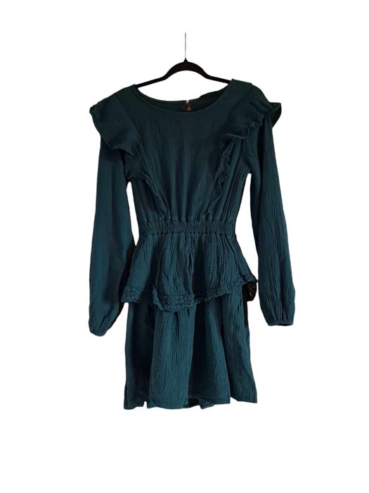 Elegancka marszczona sukienka na długi rękaw