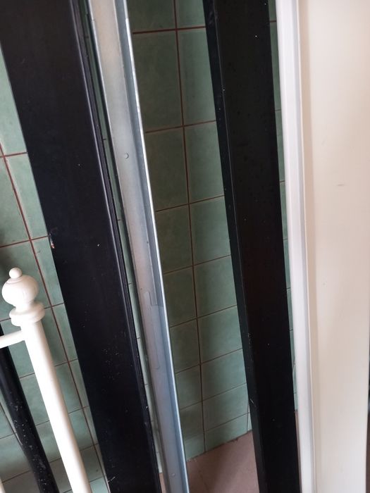 Camas de casal e colchão, vendido junto ou separado