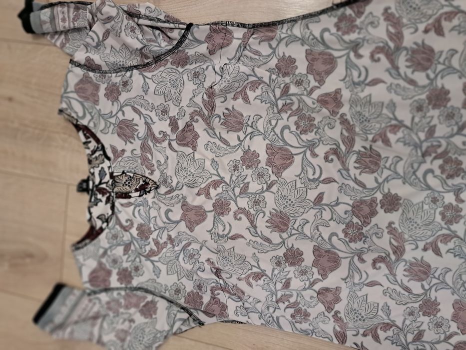 *F&F. Tunika damska rozmiar 44(46)