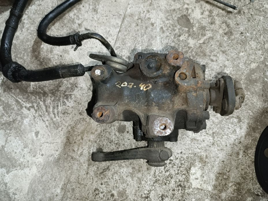 Рулевой редуктор Мерседес