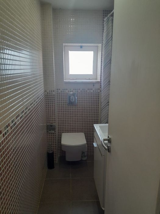 Vende-se T2 na pontinha